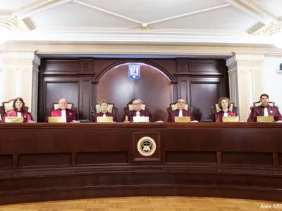 Decizia CCR de secretizare a declarațiilor de avere pune în pericol aderarea la OECD Foto: CCR