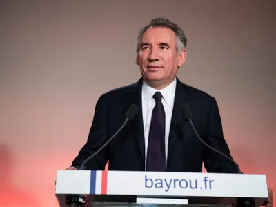 Premierul Franței denunță ingerința lui Trump (sursa: Facebook/François Bayrou)