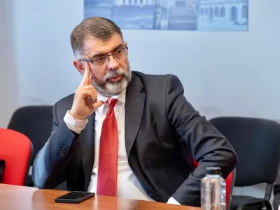Un senator PSD, Robert Cazanciuc, se plânge că a renunțat la pensia specială și nu are din ce trăi Foto: Facebook